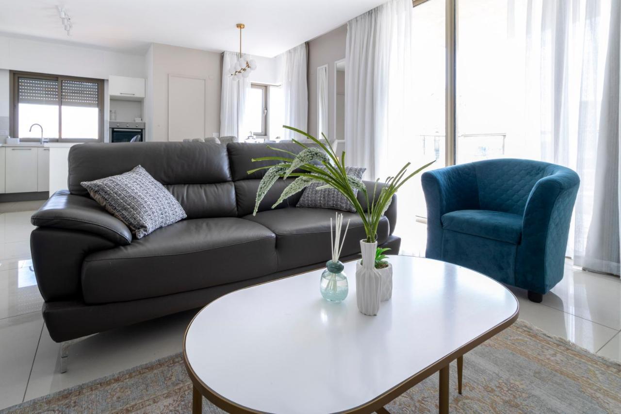 Luxury Three-Bedroom/Terrace Over Old City View Jeruzsálem Kültér fotó