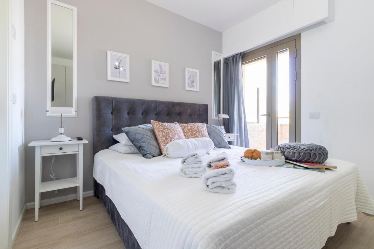 Luxury Three-Bedroom/Terrace Over Old City View Jeruzsálem Kültér fotó